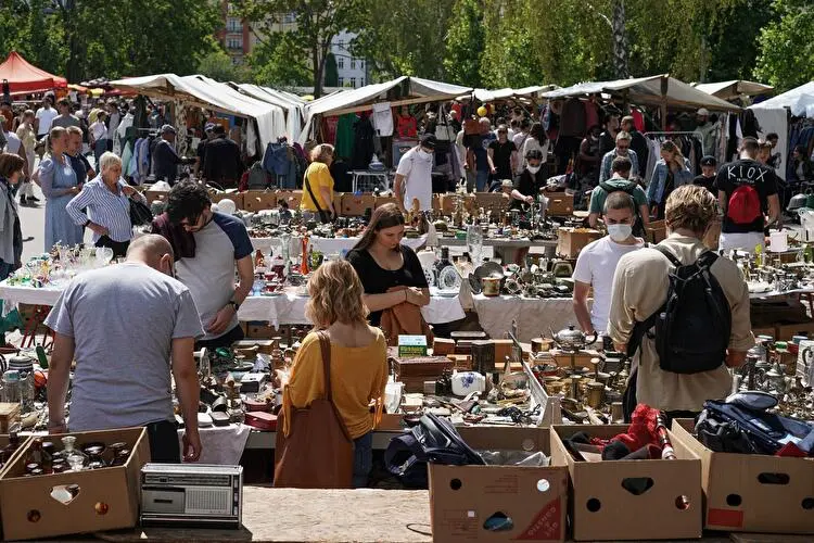 Mauerpark Flohmarkt